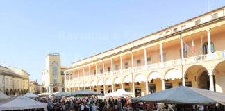 Faenza, oggi riparte la mostra mercato “Ieri l’Altro”