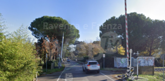 Chiusure dei passaggi a livello nelle ore notturne per lavori sulla linea ferroviaria