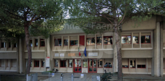 La scuola Don Minzoni replica “si auspica che quel genitore voglia, almeno per il futuro, leggere con più attenzione le circolari”