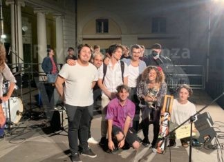 I Caveja vanno in studio a registrare il primo singolo