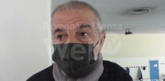 Domenica piscine chiuse