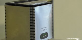 La BCC dona sanificatori d’aria agli istituti Bucci e Oriani di Faenza | VIDEO