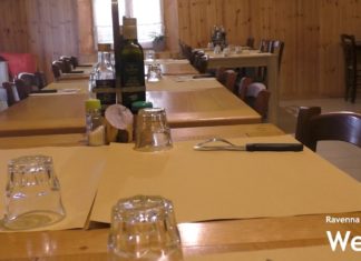 Bollette triplicate, clienti diminuiti: “Vorrei chiudere, ma non lo faccio per dar lo stipendio ai dipendenti” | VIDEO