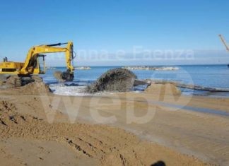 Difesa del suolo. Procedono a ritmi serrati i lavori per il ripascimento della costa
