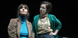 Teatro Masini, Faenza: Ambra Angiolini e Arianna Scommegna in “Il nodo”