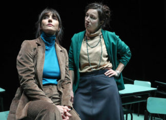 Teatro Masini, Faenza: Ambra Angiolini e Arianna Scommegna in “Il nodo”