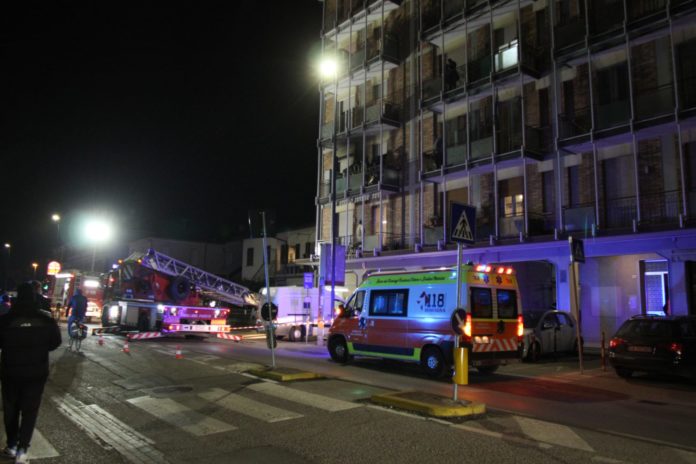 21bce915-0346-4d76-a423-5aa218edb662