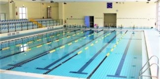 A Faenza i collaboratori sportivi si autotassano per dare un contributo a tenere aperte la piscina