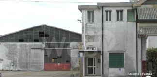 Degrado all’ex cantina Zanzi: il Comune continuerà a tentare di allontanare i bivacchi | VIDEO