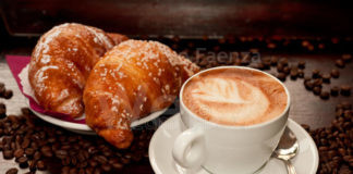 “Caro colazione”, ecco come possono aumentare i prezzi di caffè e brioche