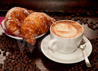 “Caro colazione”, ecco come possono aumentare i prezzi di caffè e brioche