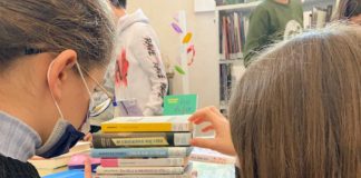 𝐁𝐞𝐥𝐥𝐢𝐬𝐬𝐢𝐦𝐚 𝐢𝐧𝐢𝐳𝐢𝐚𝐭𝐢𝐯𝐚 𝐝𝐞𝐥𝐥𝐚 𝐁𝐢𝐛𝐥𝐢𝐨𝐭𝐞𝐜𝐚 𝐂𝐥𝐚𝐬𝐬𝐞𝐧𝐬𝐞: 𝐭𝐨𝐫𝐧𝐞𝐨 𝐝𝐢 “𝐏𝐨𝐞𝐬𝐢𝐚 𝐝𝐨𝐫𝐬𝐚𝐥𝐞” 𝐝𝐞𝐝𝐢𝐜𝐚𝐭𝐨 𝐚𝐥𝐥𝐞 𝐬𝐜𝐮𝐨𝐥𝐞