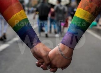 Istat: per 1 su 5 omosessualità causa svantaggi lavorativi