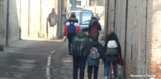 Isolamento, DCA, autolesionismo: aumento preoccupante di accessi ai consultori per problemi psicologici | VIDEO