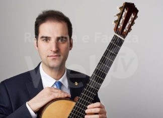 Teatro Alighieri “Ravenna Musica 2022”: giovedì 31 marzo Orchestra Filarmonica “Vittorio Calamani” e Andrea Monarda chitarra