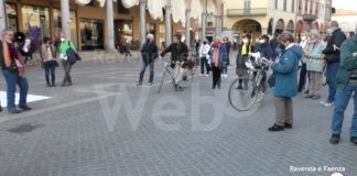 Emergency in piazza per la pace | VIDEO