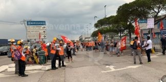 Ravenna in Comune: La democrazia si nutre della libera manifestazione del dissenso, non vale solo per la Russia