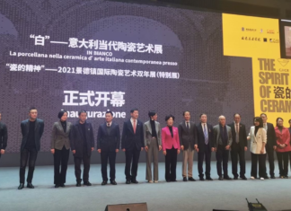 Cultura. Ceramiche d’arte faentine in mostra alla Biennale Internazionale di Jingdezhen, in Cina