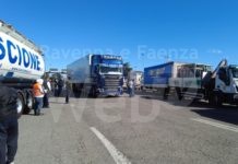 Rincari dei costi, allarme autotrasportatori: “Colpo durissimo per le imprese”