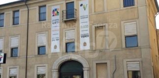 Scrivere musica originale per fisarmonica: scritture plurali e tecniche dello strumento, limiti e possibilità M° Francesco Gesualdi