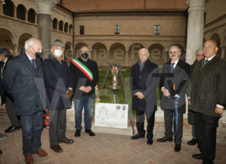 Casa Matha: Esposta la campana del settimo centenario morte di Dante agli Antichi Chiostri Francescani