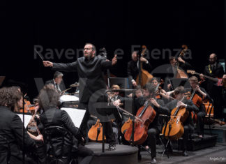I musicisti dell’Orchestra Corelli accolgono i colleghi Ucraini in due speciali concentri