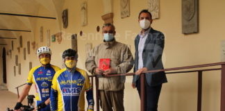 Fiab: Gemellaggio cicloturistico Ravenna Firenze per Dante 700