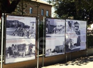 Sant’Agata sul Santerno: nelle bacheche del centro compaiono le foto del paese dopo le bombe