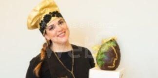 Uova di Pasqua artigianali dedicate a Dante e al Mosaico