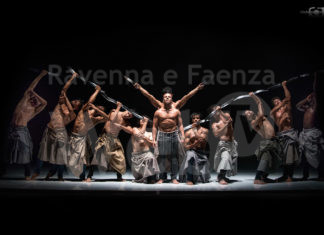 Teatro Alighieri: L’energia della Compagnie Hervé Koubi illumina le notti barbare