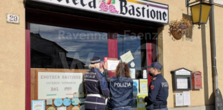 Polizia di Stato e Polizia Locale di Ravenna chiudono un locale “Enoteca Bastione” per 5 giorni