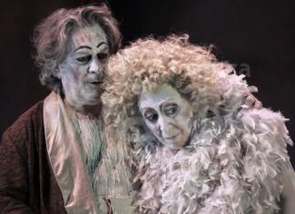 Teatro Alighieri: in scena “Le sedie” con Federica Fracassi, Michele Di Mauro, Valerio Binasco