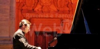 Il pianista Alexander Korbin al Teatro Alighieri