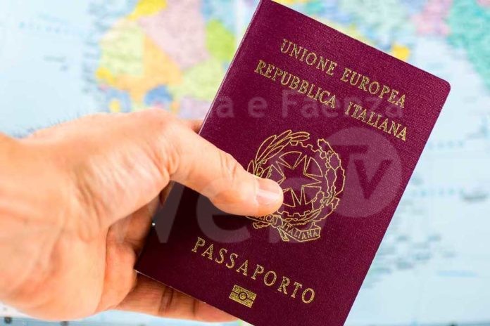 cittadinanza passaporto