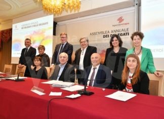 “Imprese in attesa, economia a rischio stagflazione”: L’assemblea di Legacoop Romagna si interroga sul futuro