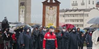 Festa della Madonna Greca, la solenne processione | VIDEO