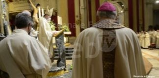 Celebrata dall’Arcivescovo Ghizzoni la Solenne Messa Crismale | VIDEO