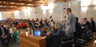 Deco Industrie: stabile il fatturato e aumentano i dipendenti nonostante i rincari