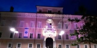 12 maggio, Giornata mondiale della fibromialgia: palazzo Rasponi s’illumina di viola