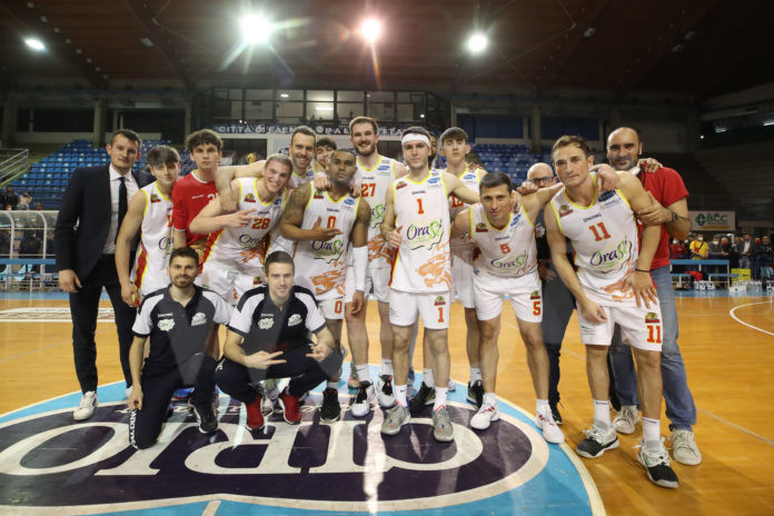 FAENZA 09/05/22. LNP SERIE A2 PLAYOFF TABELLONE ARGENTO - Quarti di Finale - Gara 2. OraSì Ravenna - Reale Mutua Torino.