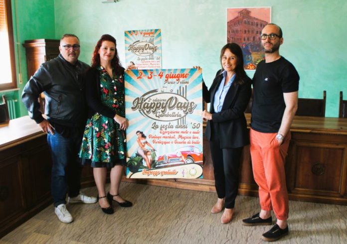 da sinistra Davide Ricci Gambettola Eventi, Valeria Intrusi ideatrice e coordinatrice evento, Letizia Bisacchi Sindaco , Marcello Pirini Vicesindaco