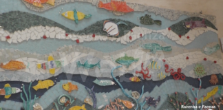 La Lampada di Aladino dona un pannello con le “Magie dell’acqua” ai Servizi alla Comunità | VIDEO