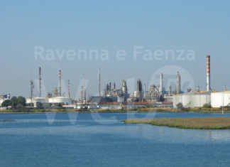 Decisioni Versalis per stabilimento di Porto Marghera: Conseguenze per Ravenna. Preoccupazione di Cgil, Cisl e Uil