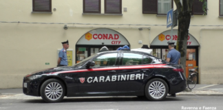 Fermata taccheggiatrice in corso Garibaldi: aveva tentato di derubare una donna | VIDEO