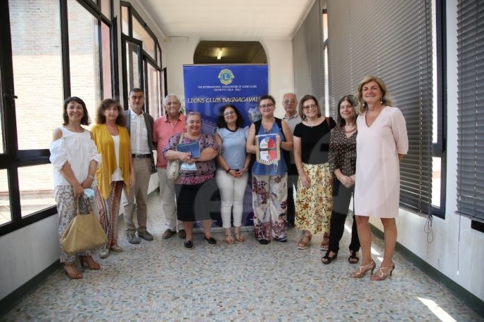 86297cb6-0b03-42e7-811e-cdbca5dc4328