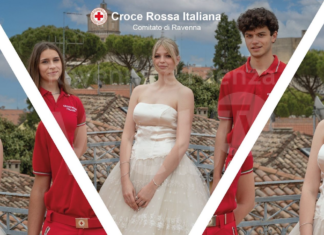 Croce Rossa Ravenna: “A piedi nudi nel parco tra moda e beneficenza”