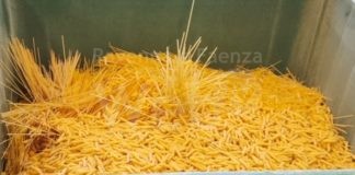 Alimenti scaduti, Nas di Bologna ne sequestra 19 tonnellate