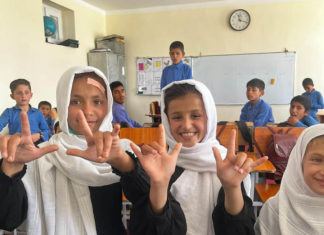 Da Bagnacavallo un’offerta per le bambine sorde di Kabul in memoria di Nazifa