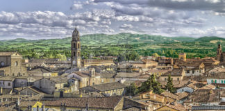 Faenza, ‘Passeggiando alla luce del tramonto’: Giardini, angoli e scorci che non ti aspetti.