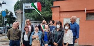 Intitolato a Cicely Saunders, la creatrice degli hospice, il parcheggio ospedaliero su viale Masi